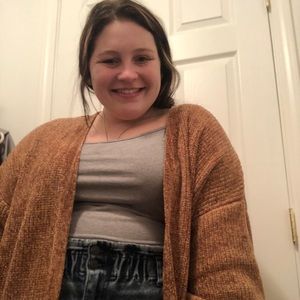 Meet your Posher, Karly